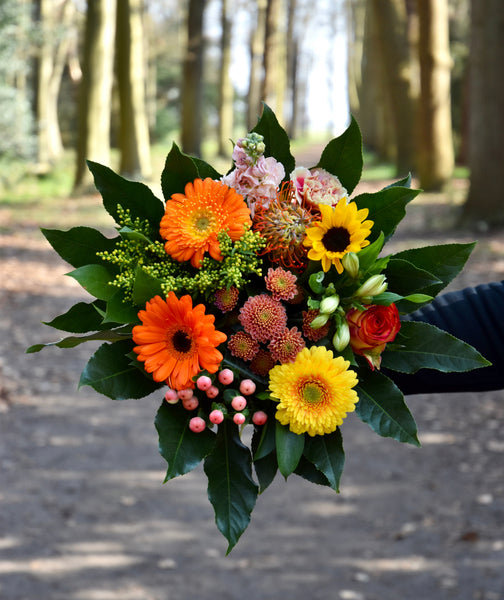 Biedermeier boeket oranje/geel